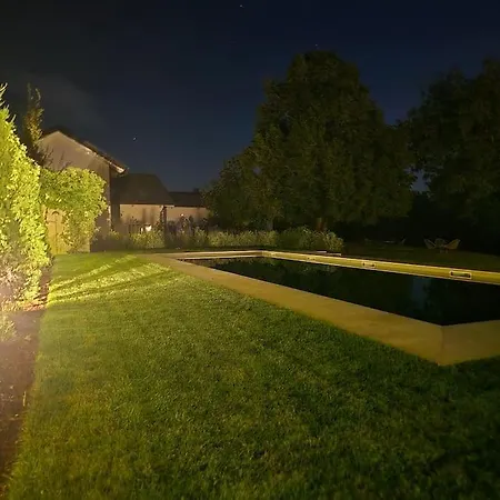 Luxus Mit Grossem Pool Alleinlage Naehe Graz *