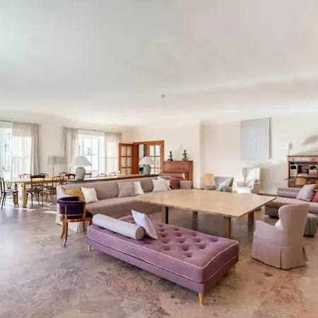 Luxus Mit Grossem Pool Alleinlage Naehe Graz