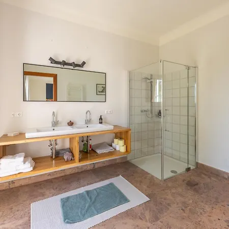 Luxus Mit Grossem Pool Alleinlage Naehe Graz Villa