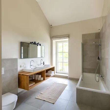 Luxus Mit Grossem Pool Alleinlage Naehe Graz 别墅 *