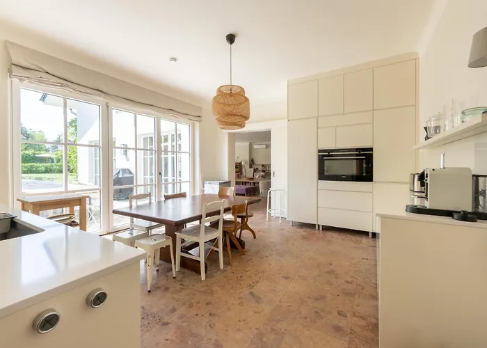 Luxus Mit Grossem Pool Alleinlage Naehe Graz *