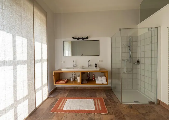 Luxus Mit Grossem Pool Alleinlage Naehe Graz *