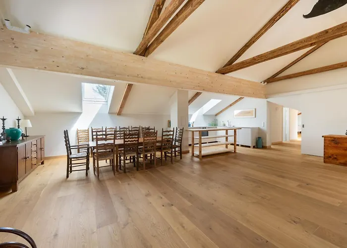 Luxus Mit Grossem Pool Alleinlage Naehe Graz *