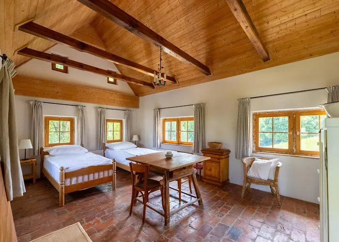 Luxus Mit Grossem Pool Alleinlage Naehe Graz *